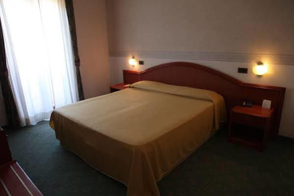 Blu Sun Apartment In Complesso Riva Del Sole Giovinazzo Buitenkant foto